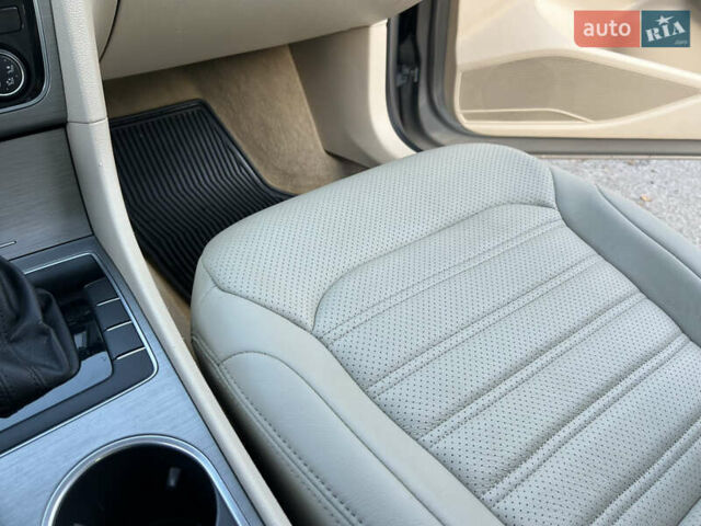 Фольксваген Пассат, объемом двигателя 2 л и пробегом 230 тыс. км за 10950 $, фото 29 на Automoto.ua