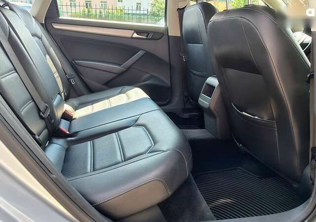 Фольксваген Пассат, объемом двигателя 1.8 л и пробегом 210 тыс. км за 8099 $, фото 12 на Automoto.ua