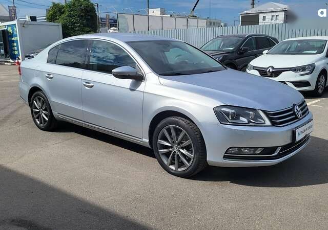 Фольксваген Пассат, об'ємом двигуна 1.8 л та пробігом 121 тис. км за 12500 $, фото 20 на Automoto.ua