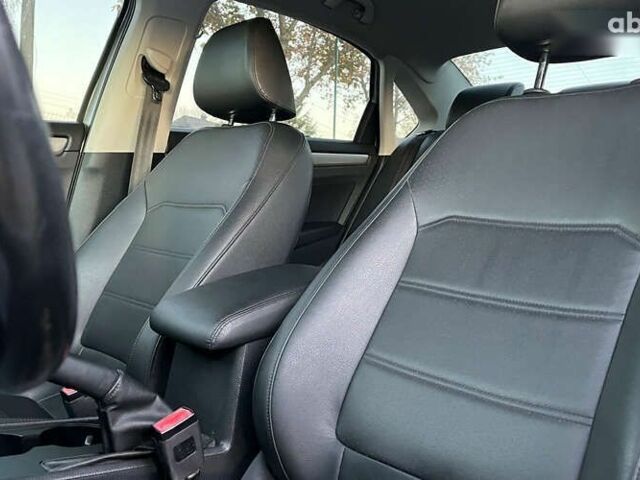 Фольксваген Пассат, объемом двигателя 1.8 л и пробегом 212 тыс. км за 8900 $, фото 17 на Automoto.ua