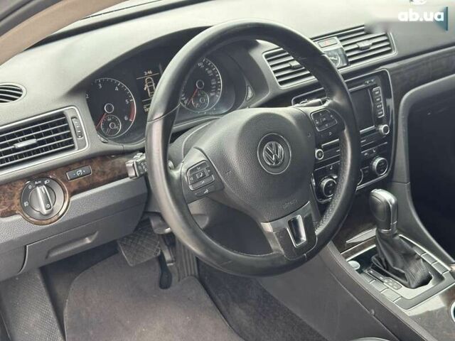 Фольксваген Пассат, объемом двигателя 2 л и пробегом 189 тыс. км за 12190 $, фото 17 на Automoto.ua
