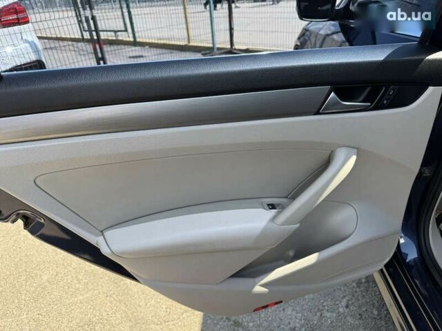 Фольксваген Пассат, об'ємом двигуна 2 л та пробігом 284 тис. км за 10990 $, фото 25 на Automoto.ua