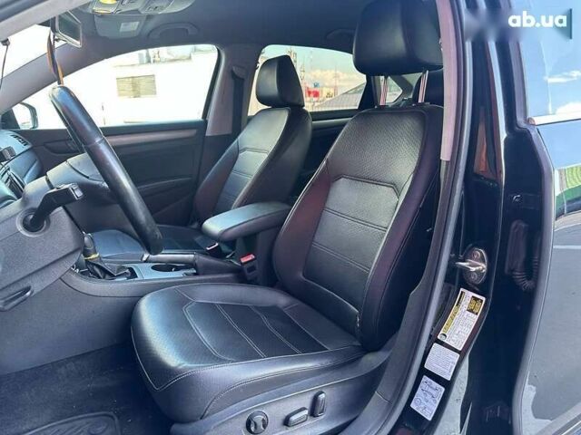 Фольксваген Пассат, объемом двигателя 1.8 л и пробегом 223 тыс. км за 9490 $, фото 8 на Automoto.ua