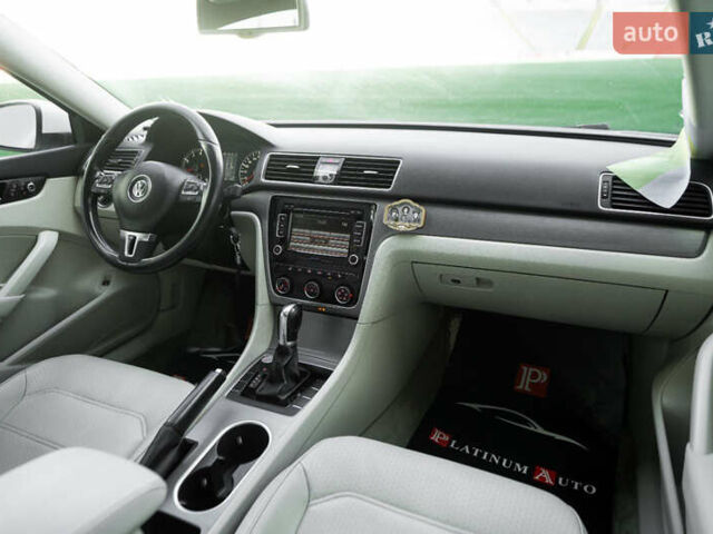 Фольксваген Пассат, объемом двигателя 1.8 л и пробегом 184 тыс. км за 10500 $, фото 21 на Automoto.ua