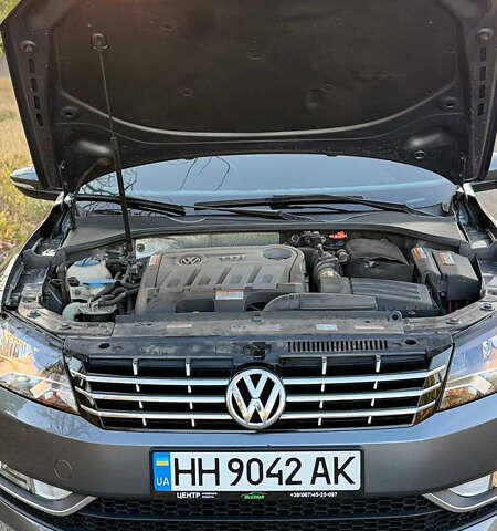Фольксваген Пассат, об'ємом двигуна 2 л та пробігом 171 тис. км за 13000 $, фото 10 на Automoto.ua