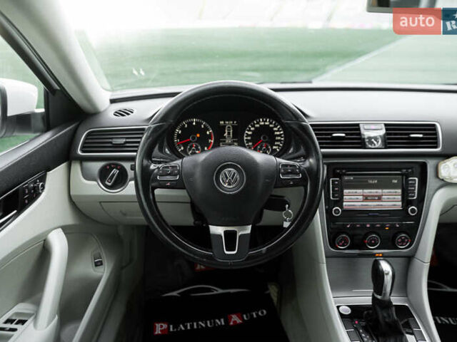 Фольксваген Пассат, объемом двигателя 1.8 л и пробегом 184 тыс. км за 10500 $, фото 24 на Automoto.ua