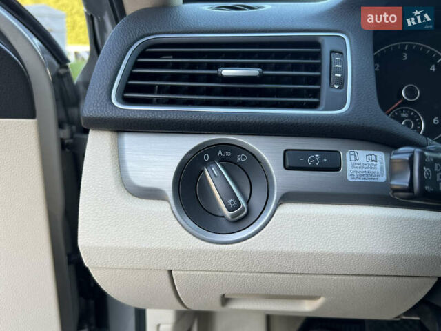 Фольксваген Пассат, объемом двигателя 2 л и пробегом 230 тыс. км за 10950 $, фото 25 на Automoto.ua