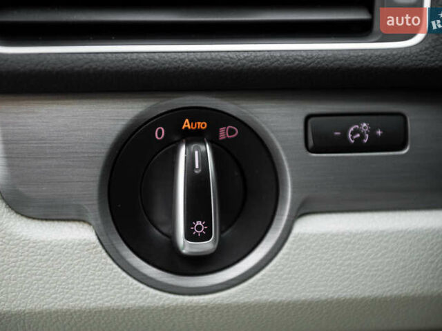 Фольксваген Пассат, объемом двигателя 1.8 л и пробегом 184 тыс. км за 10500 $, фото 32 на Automoto.ua