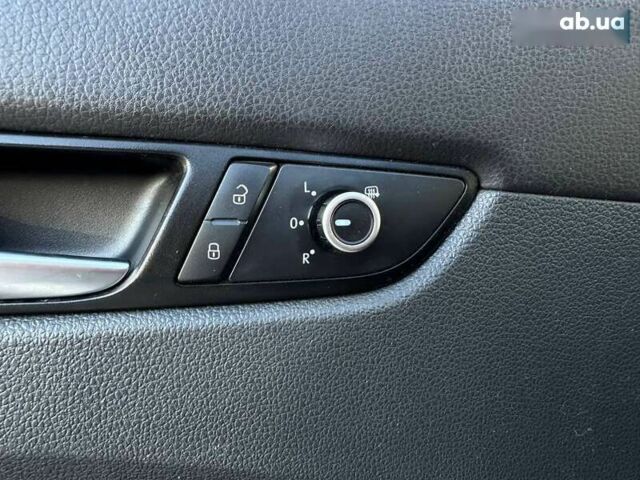 Фольксваген Пассат, объемом двигателя 1.8 л и пробегом 223 тыс. км за 9490 $, фото 16 на Automoto.ua