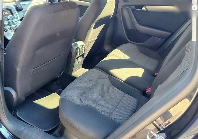 Фольксваген Пассат, об'ємом двигуна 2 л та пробігом 365 тис. км за 12500 $, фото 6 на Automoto.ua