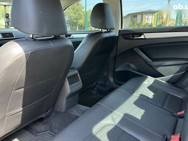 Фольксваген Пассат, объемом двигателя 1.8 л и пробегом 212 тыс. км за 9600 $, фото 18 на Automoto.ua