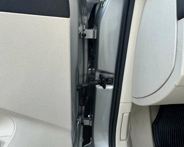 Фольксваген Пассат, объемом двигателя 2 л и пробегом 230 тыс. км за 10950 $, фото 33 на Automoto.ua