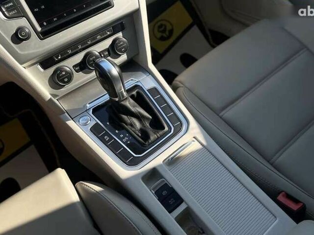 Фольксваген Пассат, об'ємом двигуна 2 л та пробігом 287 тис. км за 15400 $, фото 20 на Automoto.ua