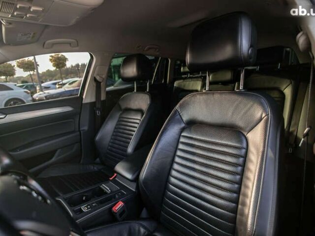 Фольксваген Пассат, объемом двигателя 2 л и пробегом 250 тыс. км за 16500 $, фото 14 на Automoto.ua