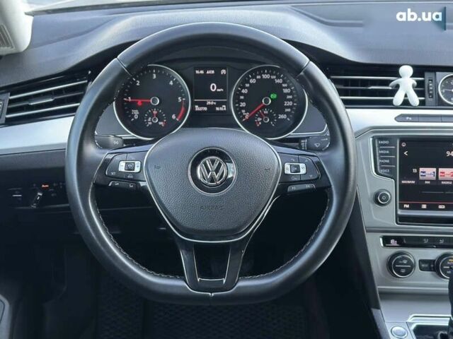 Фольксваген Пассат, объемом двигателя 2 л и пробегом 332 тыс. км за 13500 $, фото 25 на Automoto.ua