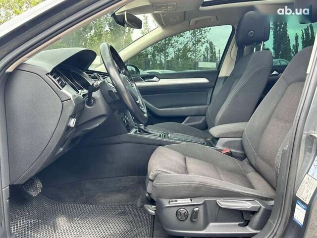 Фольксваген Пассат, объемом двигателя 2 л и пробегом 334 тыс. км за 13000 $, фото 13 на Automoto.ua