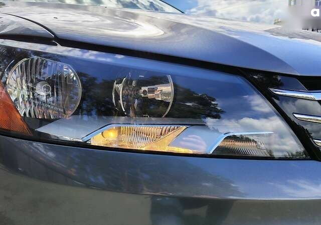 Фольксваген Пассат, об'ємом двигуна 1.8 л та пробігом 177 тис. км за 9500 $, фото 7 на Automoto.ua