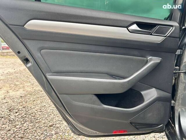 Фольксваген Пассат, объемом двигателя 2 л и пробегом 334 тыс. км за 13000 $, фото 29 на Automoto.ua