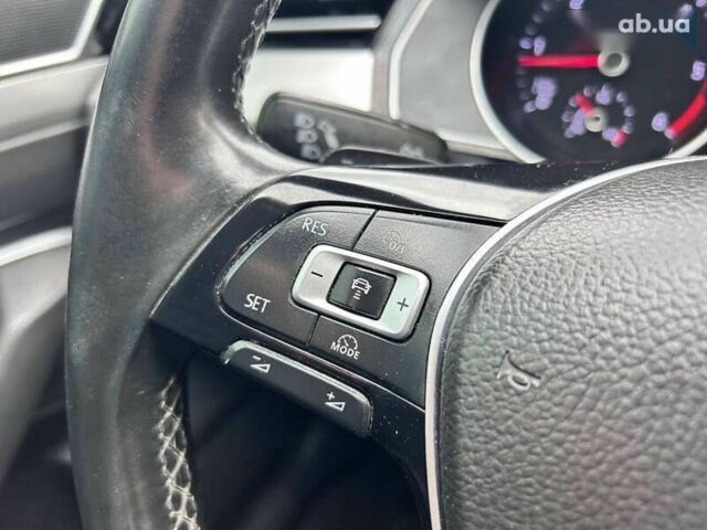 Фольксваген Пассат, объемом двигателя 2 л и пробегом 334 тыс. км за 13000 $, фото 19 на Automoto.ua