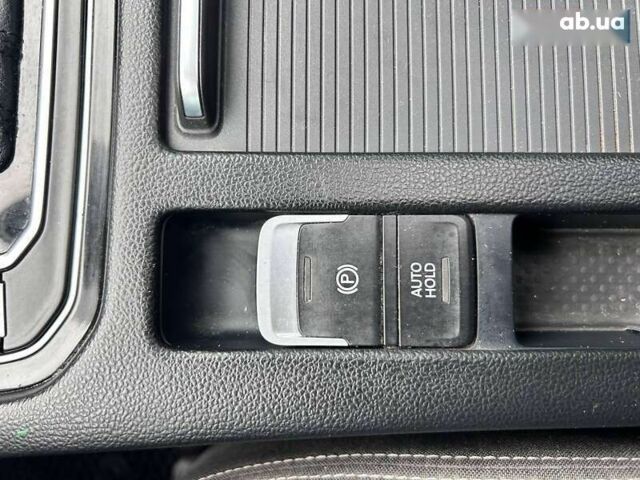 Фольксваген Пассат, объемом двигателя 2 л и пробегом 334 тыс. км за 13000 $, фото 27 на Automoto.ua