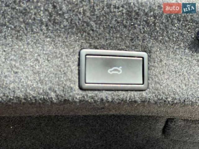 Фольксваген Пассат, объемом двигателя 1.8 л и пробегом 151 тыс. км за 18500 $, фото 10 на Automoto.ua