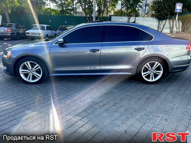 Фольксваген Пассат, объемом двигателя 2 л и пробегом 235 тыс. км за 13499 $, фото 4 на Automoto.ua