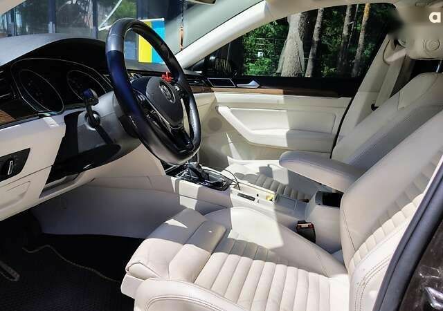 Фольксваген Пассат, объемом двигателя 0 л и пробегом 239 тыс. км за 16999 $, фото 11 на Automoto.ua