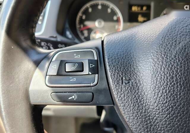 Фольксваген Пассат, об'ємом двигуна 1.8 л та пробігом 177 тис. км за 9500 $, фото 19 на Automoto.ua