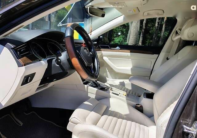 Фольксваген Пассат, объемом двигателя 0 л и пробегом 239 тыс. км за 16999 $, фото 8 на Automoto.ua