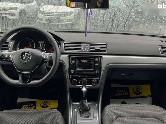 Фольксваген Пассат, объемом двигателя 1.8 л и пробегом 128 тыс. км за 10800 $, фото 11 на Automoto.ua