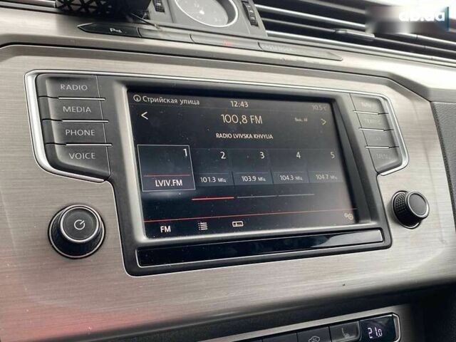 Фольксваген Пассат, объемом двигателя 1.6 л и пробегом 268 тыс. км за 13490 $, фото 13 на Automoto.ua