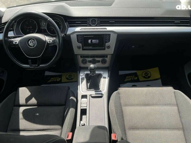 Фольксваген Пассат, об'ємом двигуна 1.6 л та пробігом 234 тис. км за 13990 $, фото 13 на Automoto.ua