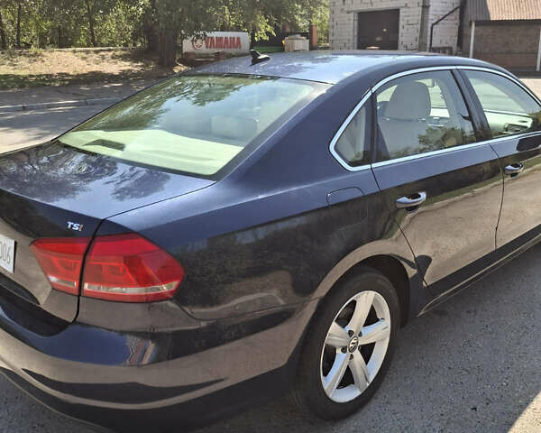 Фольксваген Пассат, объемом двигателя 1.8 л и пробегом 240 тыс. км за 9500 $, фото 4 на Automoto.ua