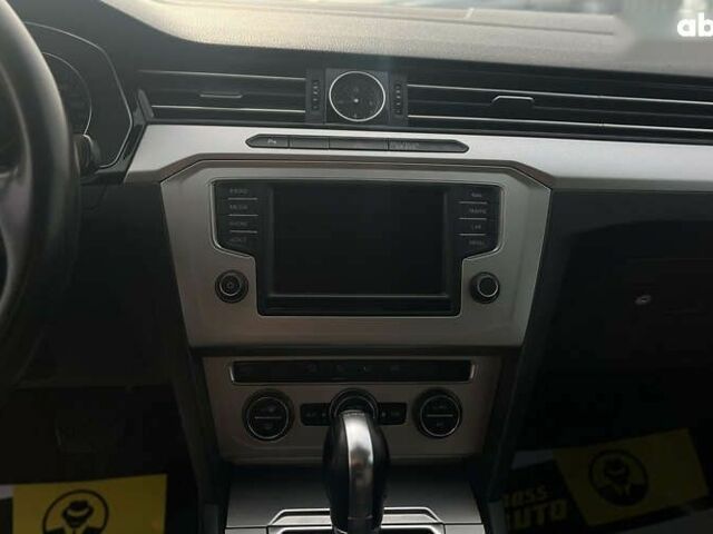 Фольксваген Пассат, объемом двигателя 2 л и пробегом 230 тыс. км за 16800 $, фото 16 на Automoto.ua