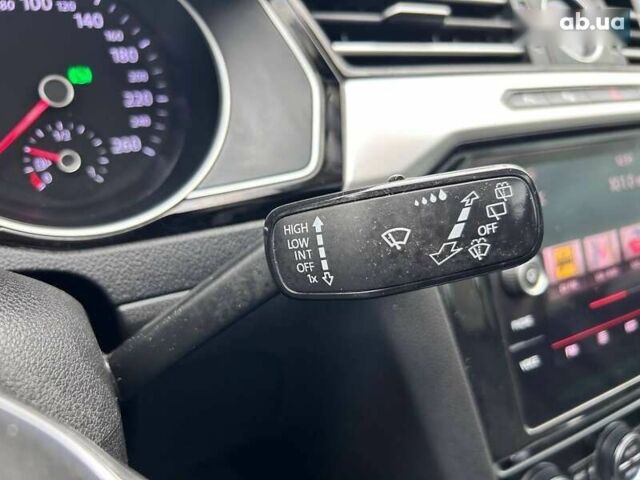 Фольксваген Пассат, объемом двигателя 2 л и пробегом 334 тыс. км за 13000 $, фото 20 на Automoto.ua