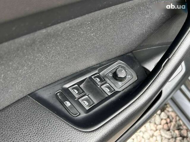 Фольксваген Пассат, объемом двигателя 2 л и пробегом 334 тыс. км за 13000 $, фото 12 на Automoto.ua