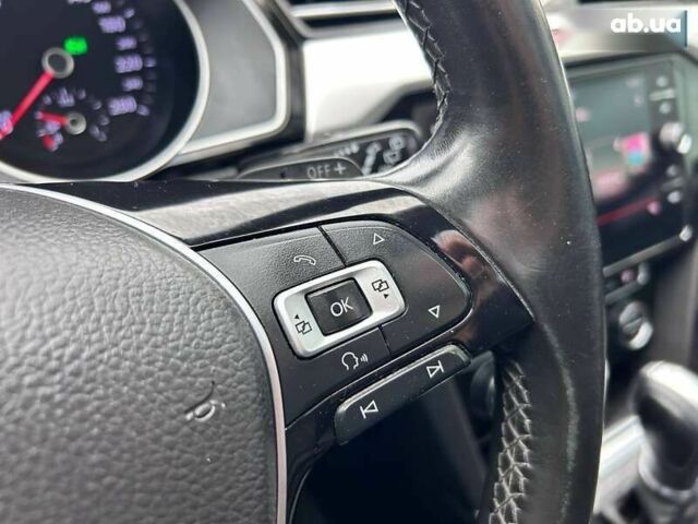 Фольксваген Пассат, объемом двигателя 2 л и пробегом 334 тыс. км за 13000 $, фото 18 на Automoto.ua