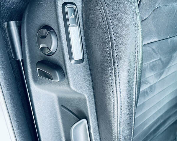 Фольксваген Пассат, объемом двигателя 2 л и пробегом 193 тыс. км за 17800 $, фото 10 на Automoto.ua