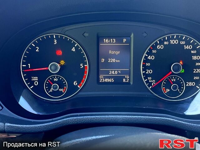 Фольксваген Пассат, объемом двигателя 2 л и пробегом 235 тыс. км за 13499 $, фото 8 на Automoto.ua