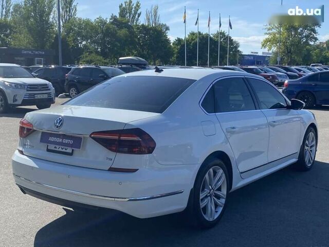 Фольксваген Пассат, объемом двигателя 0 л и пробегом 125 тыс. км за 14900 $, фото 6 на Automoto.ua