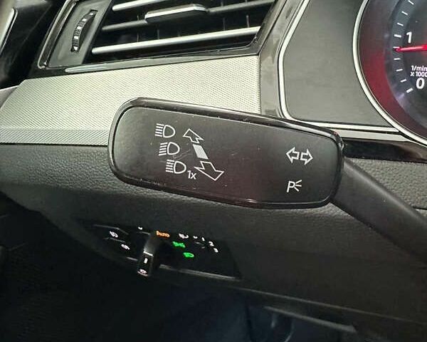 Фольксваген Пассат, объемом двигателя 2 л и пробегом 202 тыс. км за 15750 $, фото 13 на Automoto.ua