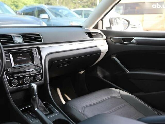 Фольксваген Пассат, объемом двигателя 1.8 л и пробегом 103 тыс. км за 12000 $, фото 12 на Automoto.ua