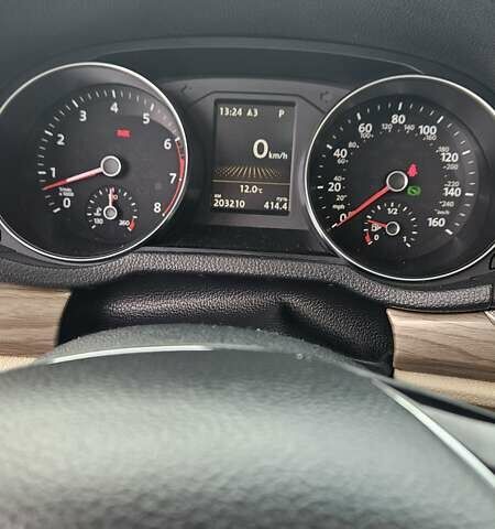 Фольксваген Пассат, объемом двигателя 3.6 л и пробегом 203 тыс. км за 15000 $, фото 15 на Automoto.ua