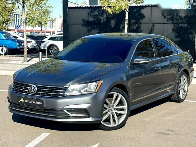 Фольксваген Пассат, объемом двигателя 1.8 л и пробегом 229 тыс. км за 12900 $, фото 1 на Automoto.ua