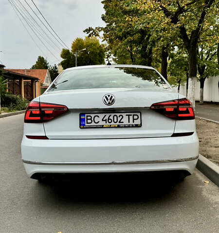 Фольксваген Пассат, объемом двигателя 1.8 л и пробегом 219 тыс. км за 12000 $, фото 9 на Automoto.ua