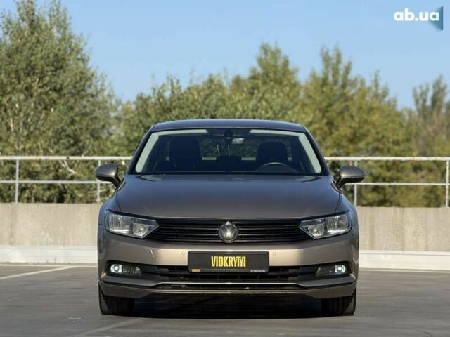 Фольксваген Пассат, об'ємом двигуна 2 л та пробігом 330 тис. км за 14900 $, фото 4 на Automoto.ua