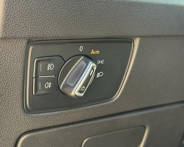 Фольксваген Пассат, объемом двигателя 1.8 л и пробегом 161 тыс. км за 17100 $, фото 13 на Automoto.ua