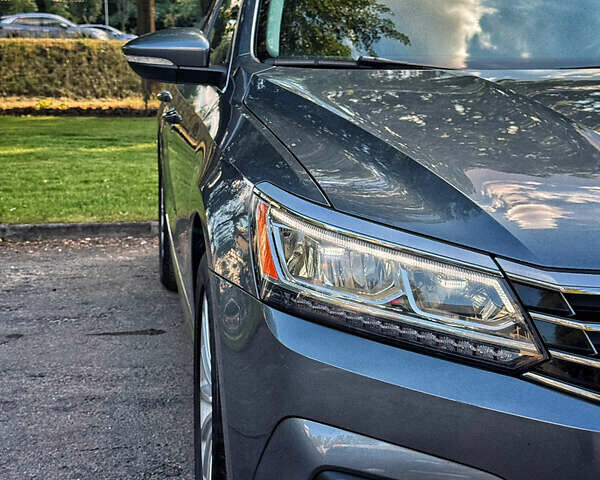 Фольксваген Пассат, об'ємом двигуна 1.8 л та пробігом 106 тис. км за 16800 $, фото 4 на Automoto.ua