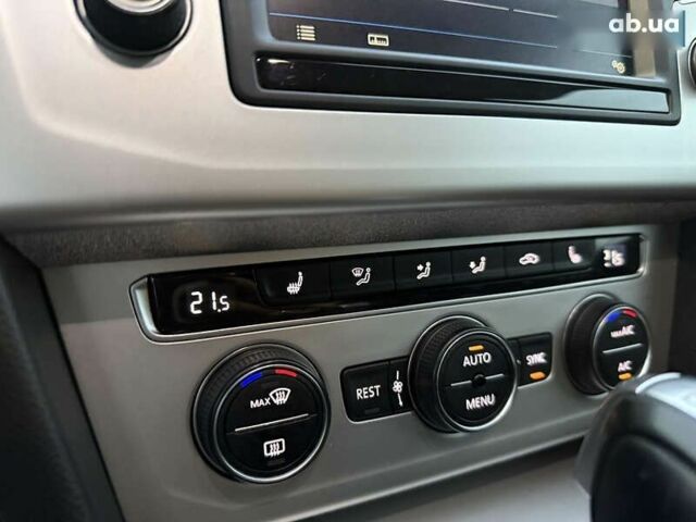 Фольксваген Пассат, объемом двигателя 2 л и пробегом 299 тыс. км за 14999 $, фото 19 на Automoto.ua