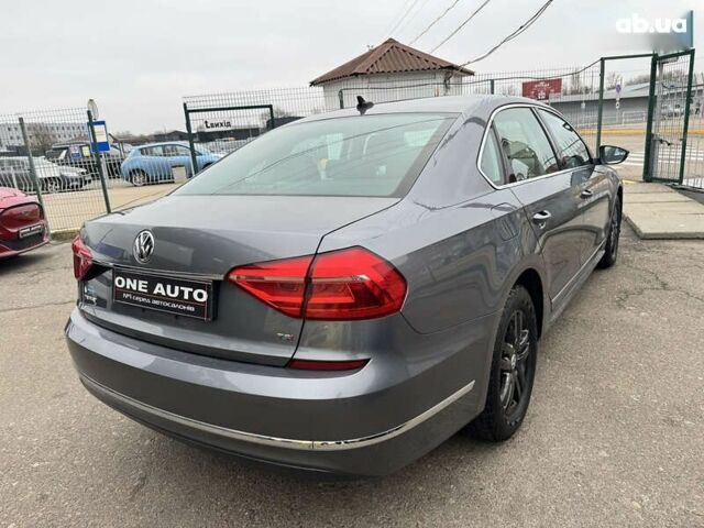 Фольксваген Пассат, объемом двигателя 1.8 л и пробегом 209 тыс. км за 12490 $, фото 5 на Automoto.ua